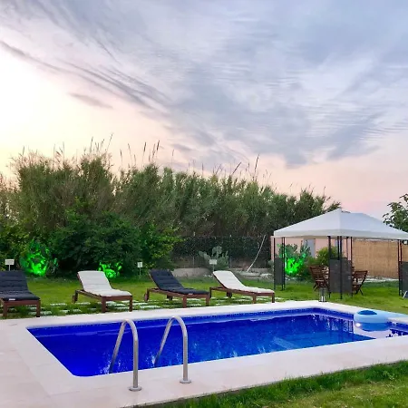 Summer Breeze Villa